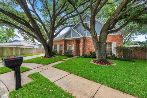 Photo of 8106 Tall Firs Lane, Houston, TX 77095 (MLS # 67452503)