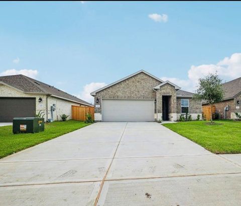 Photo of 3226 Memorial Way Way, Texas City, TX 77591 (MLS # 91283180)