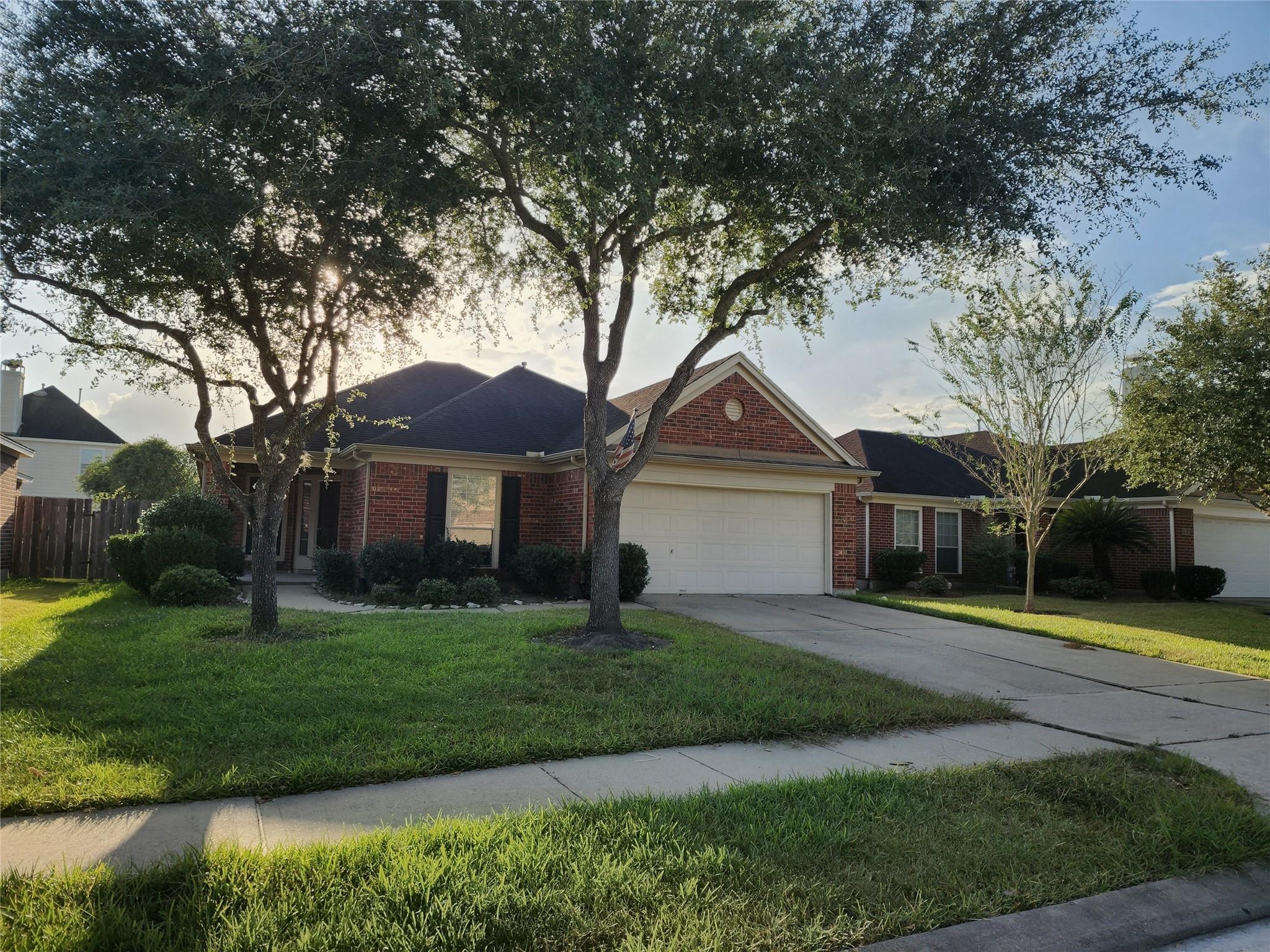 2909 Autumnbrook Lane