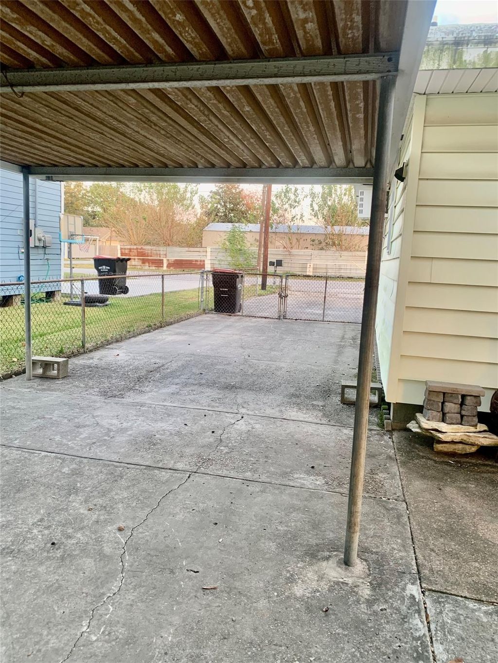 Photo of 638 Hollywood Street, Houston, TX 77015 (MLS # 50660710)