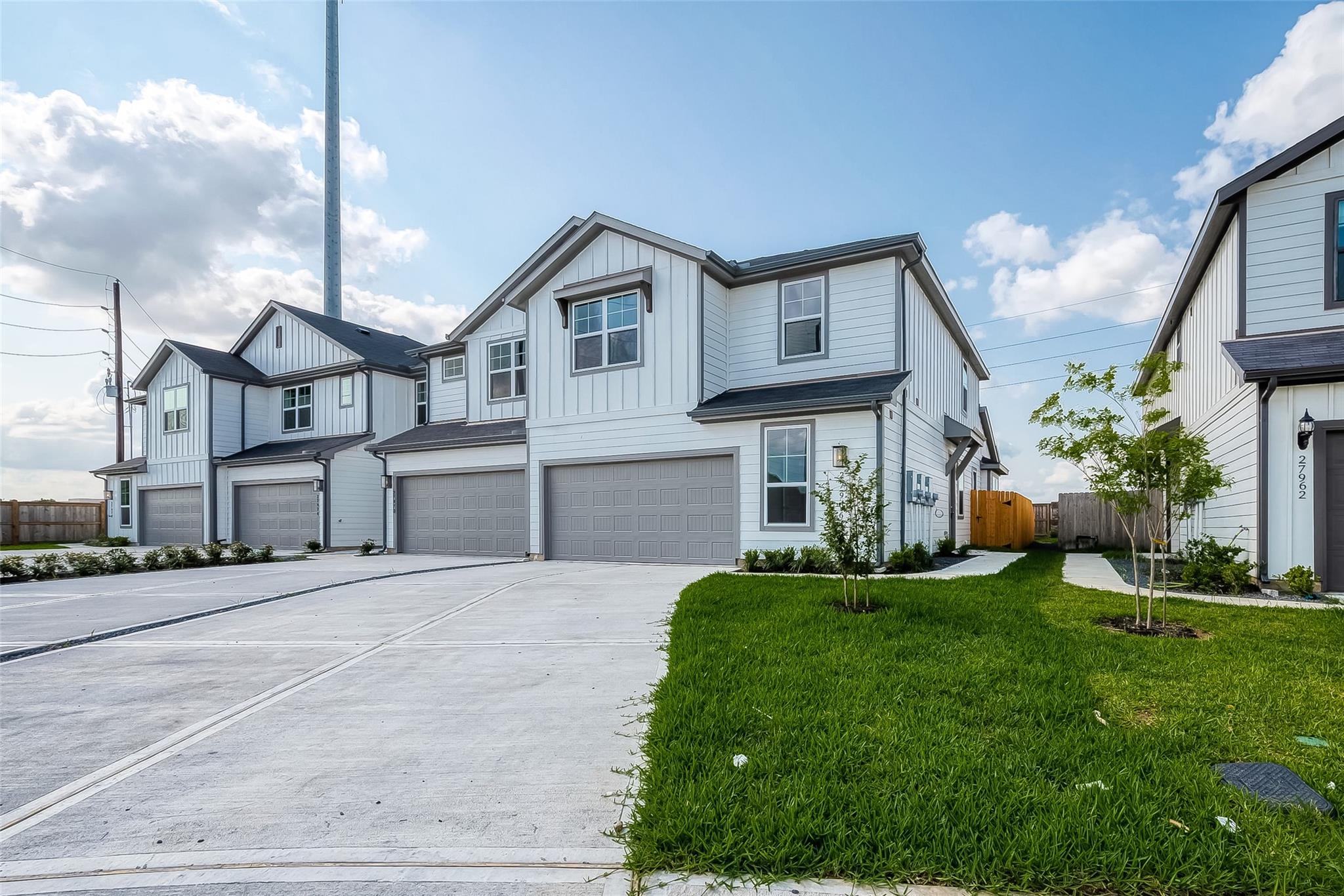 27966 Western Creek Court