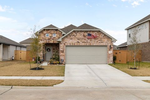 Photo of 1217 Red Hills Drive, Rosharon, TX 77583 (MLS # 33783309)