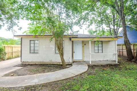 Photo of 713 Wafer Street, Pasadena, TX 77506 (MLS # 79465524)