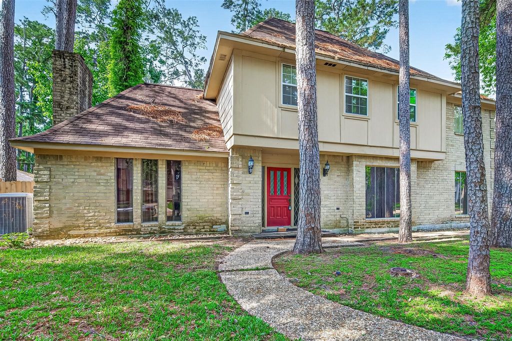 Photo of 11611 Pebbleton Drive, Houston, TX 77070 (MLS # 21960559)