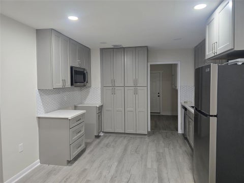 Photo of 10518 Royal Oaks Drive, Houston, TX 77016 (MLS # 91266598)