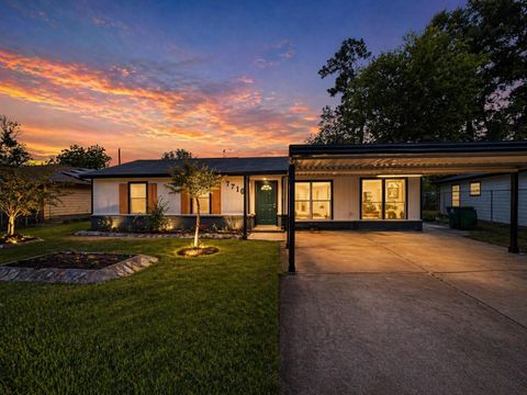 7710 Claiborne Street Houston TX 77016