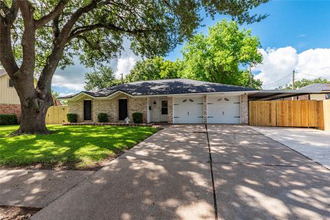 1001 Sharie Street Deer Park TX 77536