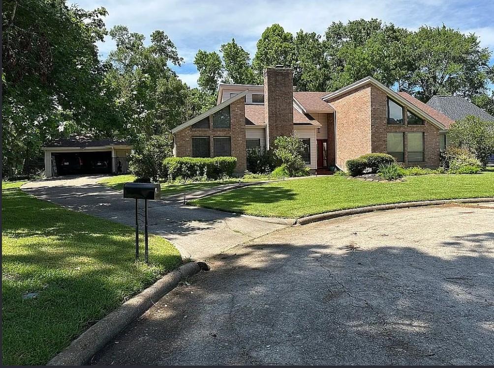 5103 Windy Lake Drive