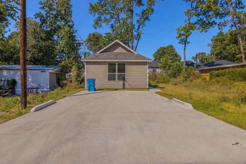 Photo of 870 Omeara Drive, Montgomery, TX 77316 (MLS # 83772064)