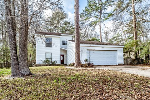 Photo of 3648 Youpon Ln, Huntsville, TX 77340 (MLS # 41800839)
