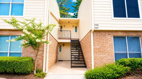 Condo For Sale - 14555 Wunderlich Drive #3108<br/> Houston, TX 77069