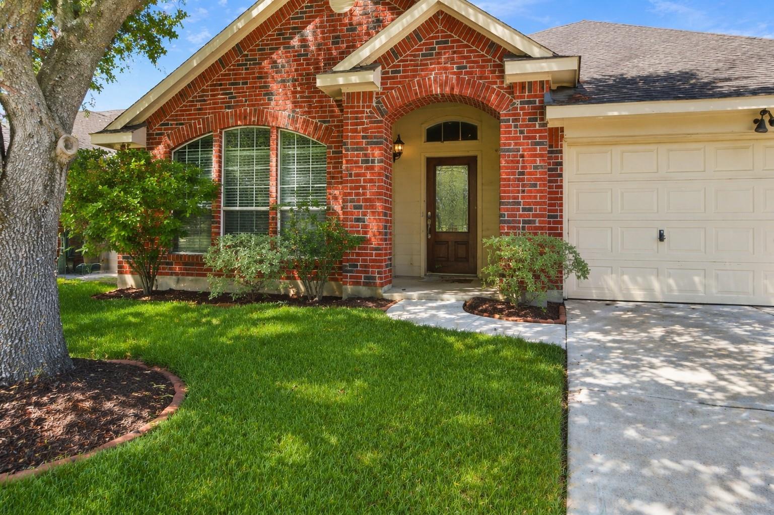 9902 Memorial Crossing Drive