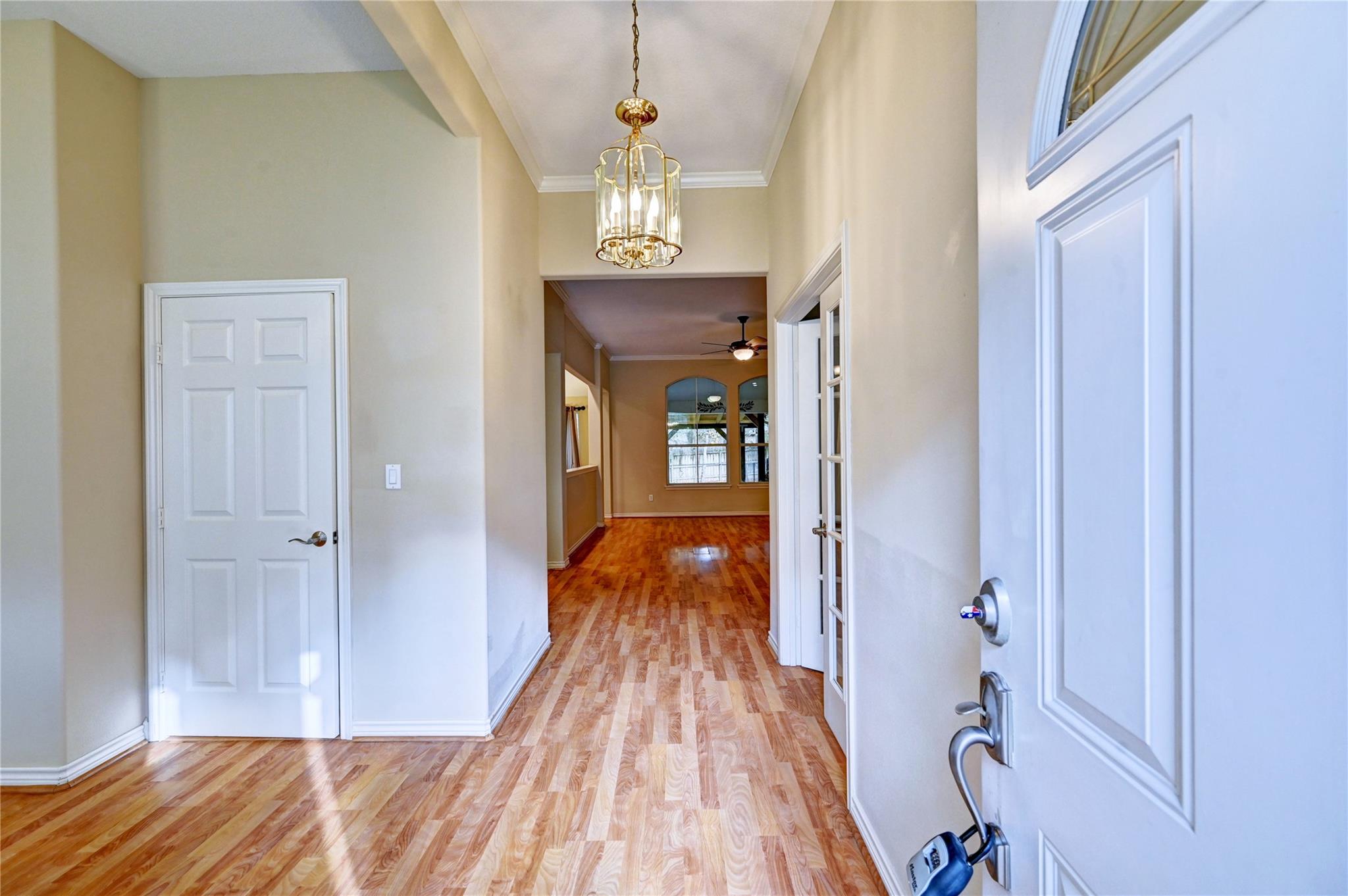 1960 Greentree Drive