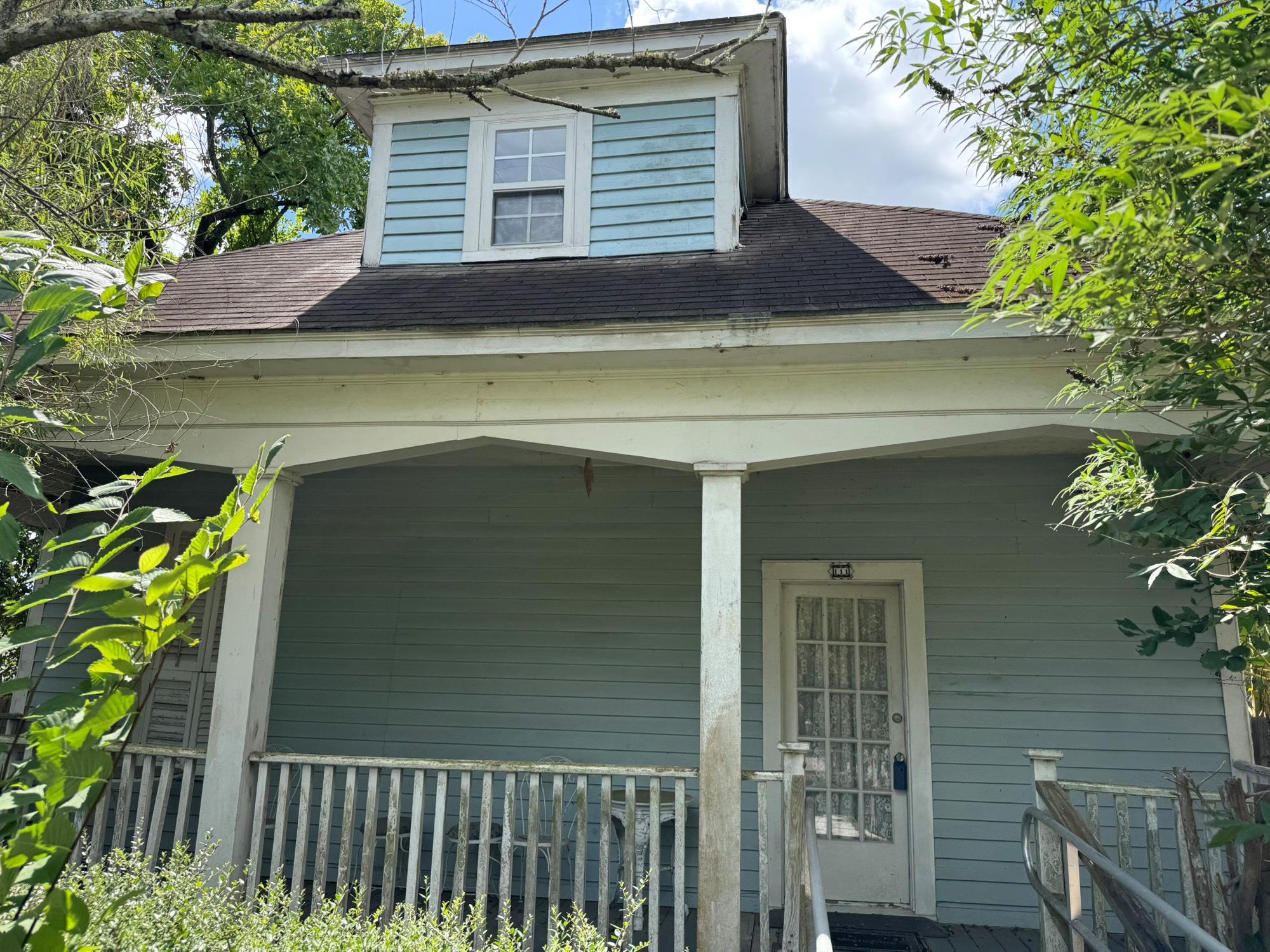 111 W Cleveland Street