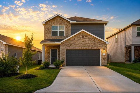 Photo of 674 Amesbury Road, Montgomery, TX 77316 (MLS # 54837638)