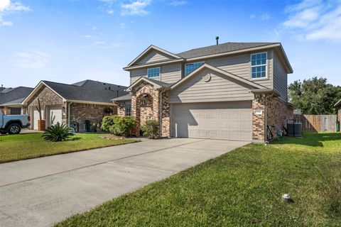 Photo of 314 Gulf Winds Drive, Bacliff, TX 77518 (MLS # 53275577)