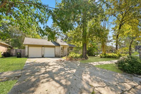 Photo of 19302 Pocito Court, Humble, TX 77346 (MLS # 73400915) Photo of 19302 Pocito Court, Humble, TX 77346 (MLS # 73400915)