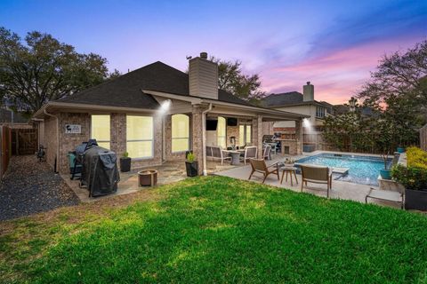 Photo of 13830 Pawnee Trails Drive, Cypress, TX 77429 (MLS # 72133943)