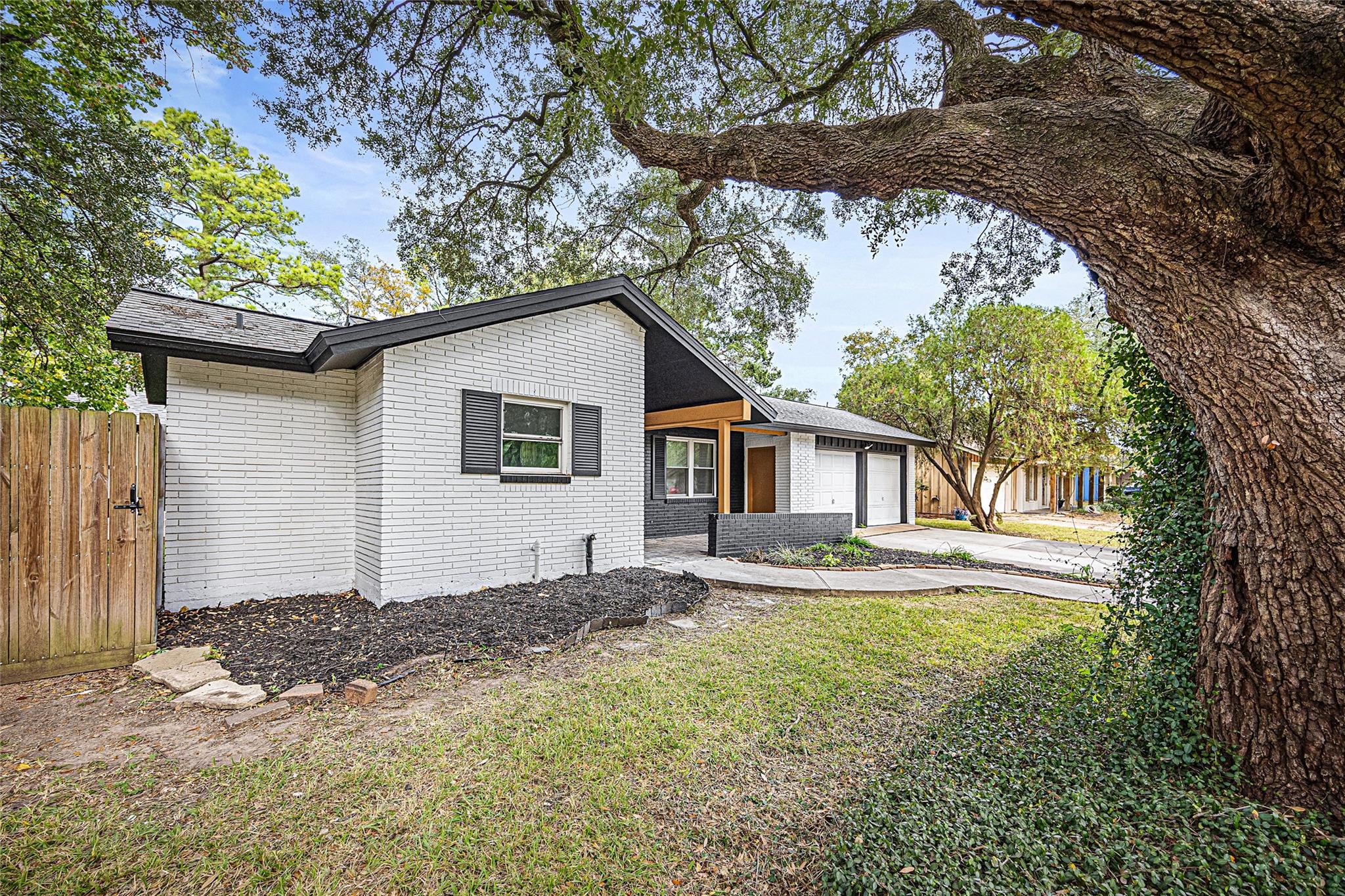 10259 Old Orchard Road