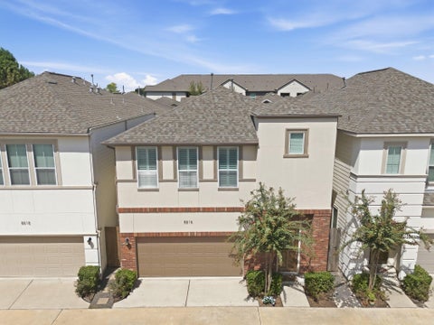 Photo of 8816 Hollister Square Court, Houston, TX 77080 (MLS # 86265676)