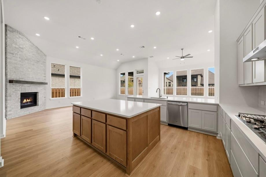 41715 Big Red Drive
