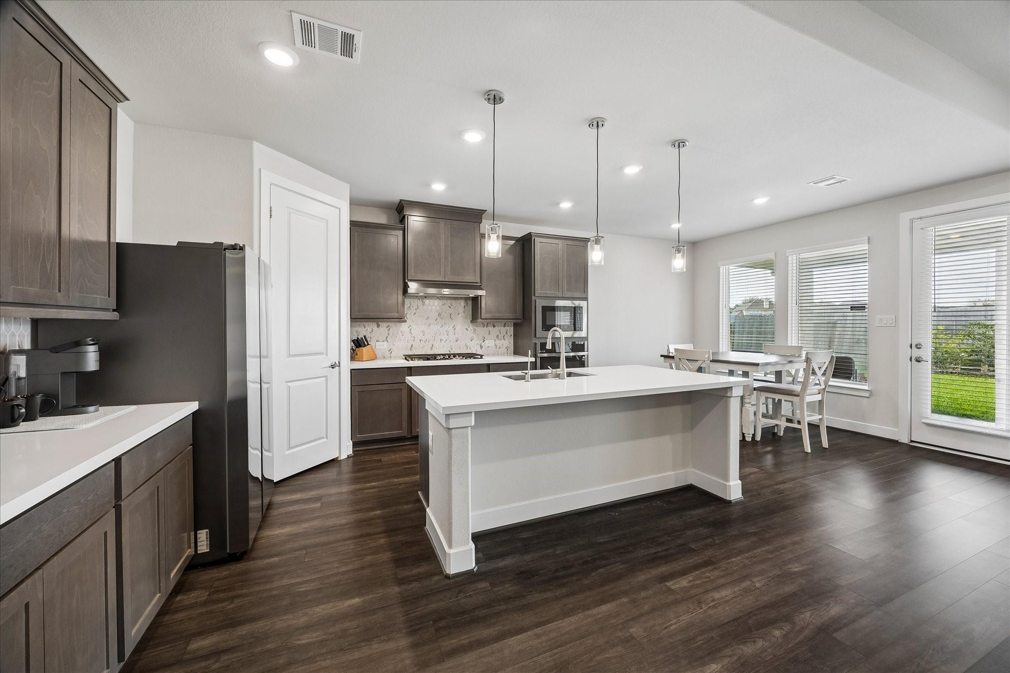 2212 Clements Shore Lane