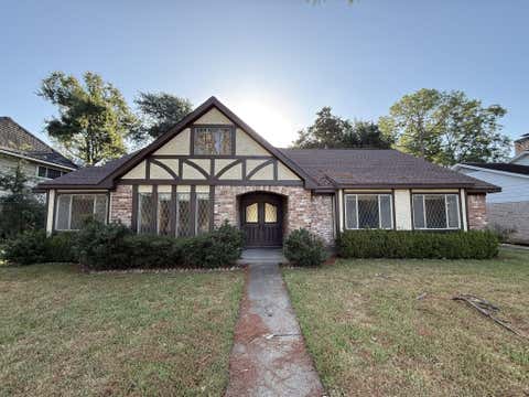 Photo of 2830 Shadowdale Drive, Houston, TX 77043 (MLS # 61368073)