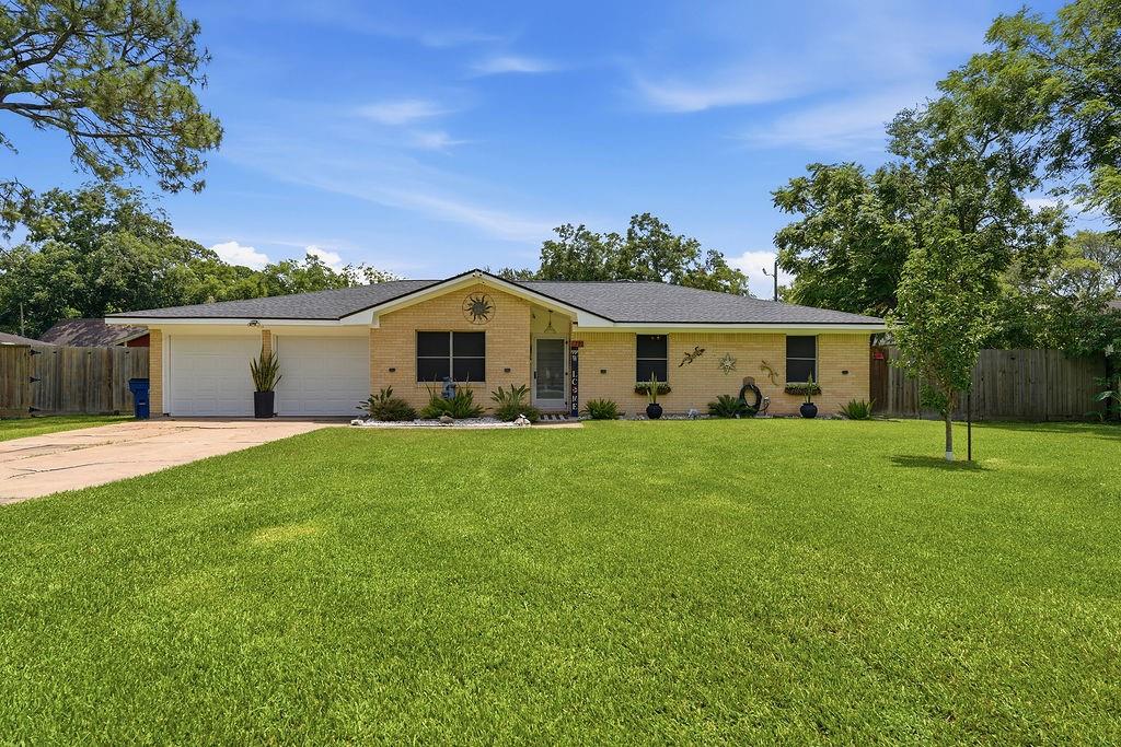 702 Lane Road