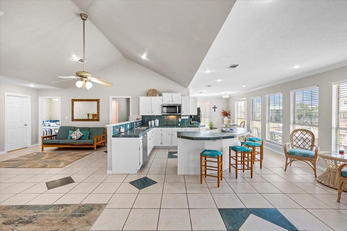 970 Gulfview Drive