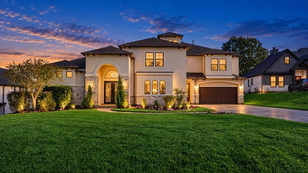 19182 GRANDVIEW PT, MONTGOMERY, TX 77356 - Image 2f1807c8caab2b2d6bcf47dacfb53b54/1139731813