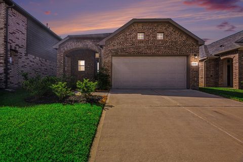 Photo of 17735 Pamukkale Place, Tomball, TX 77377 (MLS # 95860300)