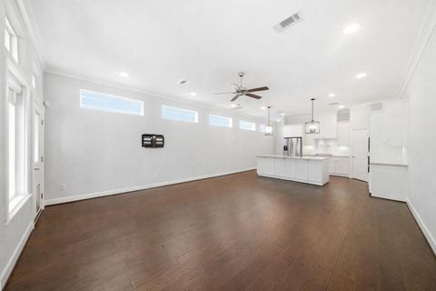 Tiny photo for 4210 Koehler Street #B, Houston, TX 77007 (MLS # 19829724)