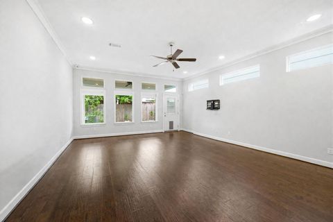 Tiny photo for 4210 Koehler Street #B, Houston, TX 77007 (MLS # 19829724)