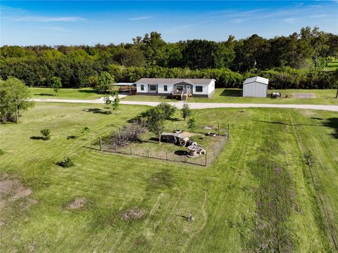 Photo of 5061 County Road 353, Brazoria, TX 77422 (MLS # 9347905)