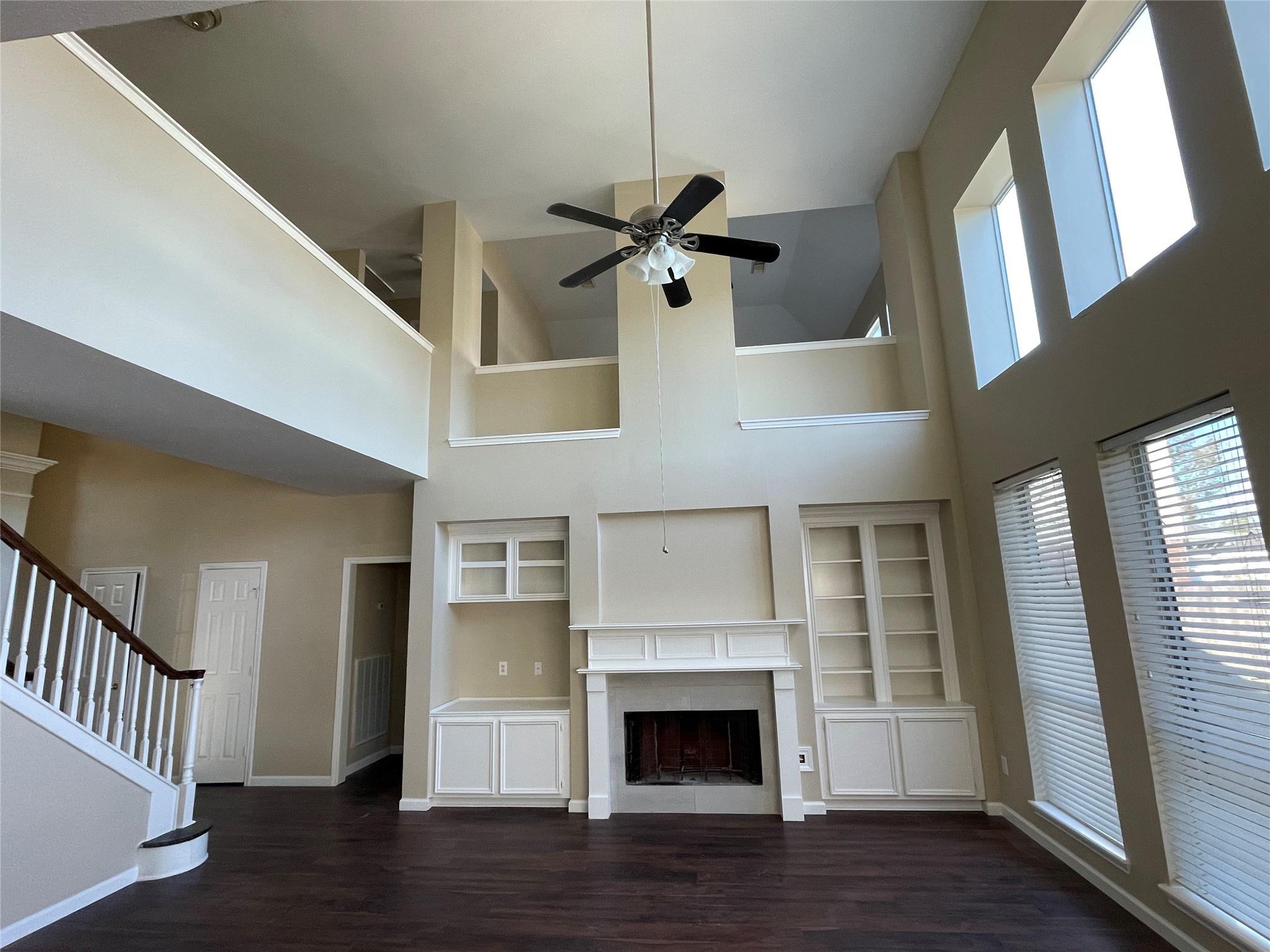 2215 Alberton Lane