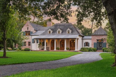 3 E Rivercrest Drive Houston TX 77042