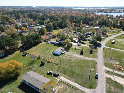 15236 Heavenly Acres Drive Willis TX 77318