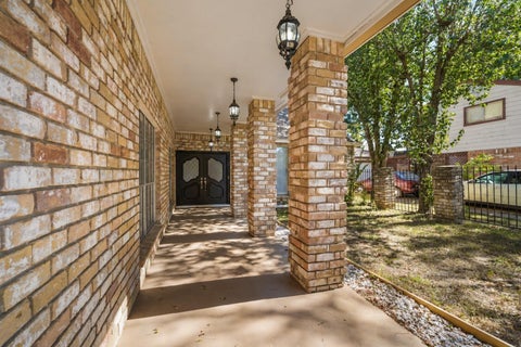 Photo of 15110 Walters Road, Houston, TX 77068 (MLS # 27373814)