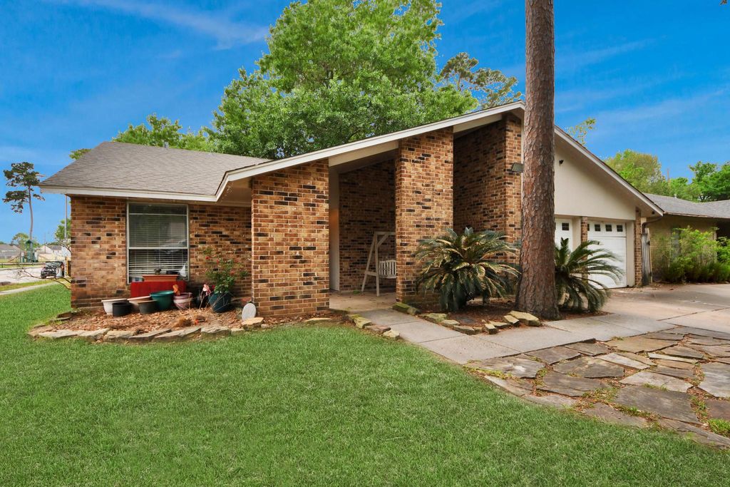 Photo of 24003 Spring Briar Lane, Spring, TX 77373 (MLS # 46573915)