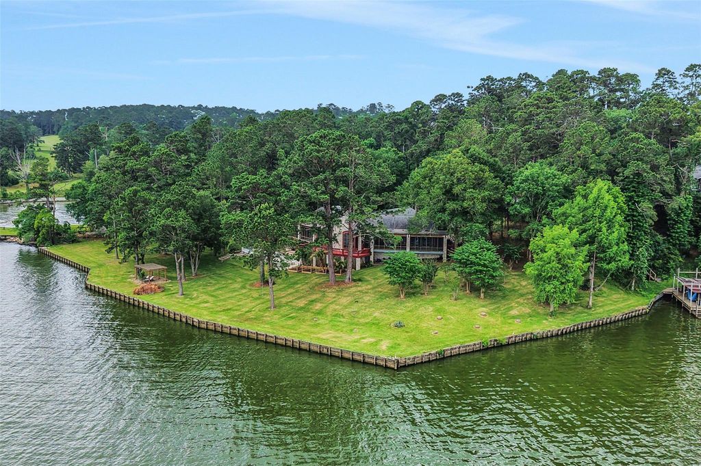 Photo of 425 Old Fm 224 Hwy, Coldspring, TX 77331 (MLS # 89223447)