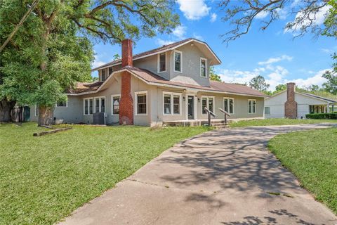 Photo of 30318 2nd Street, Fulshear, TX 77441 (MLS # 15851684)