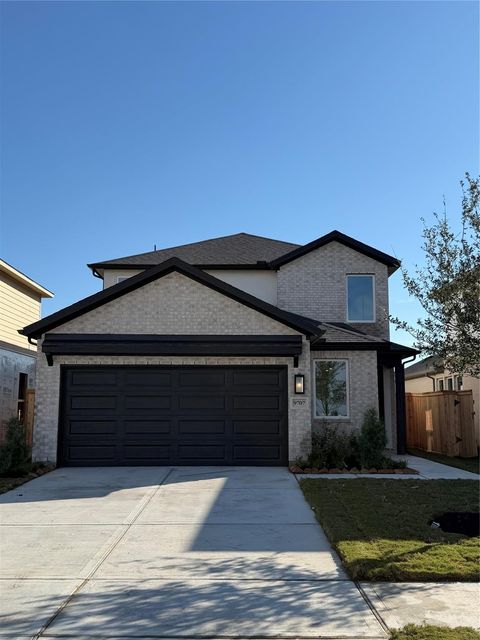 Photo of 9707 Periwinkle Chase Drive, Richmond, TX 77407 (MLS # 95221685)