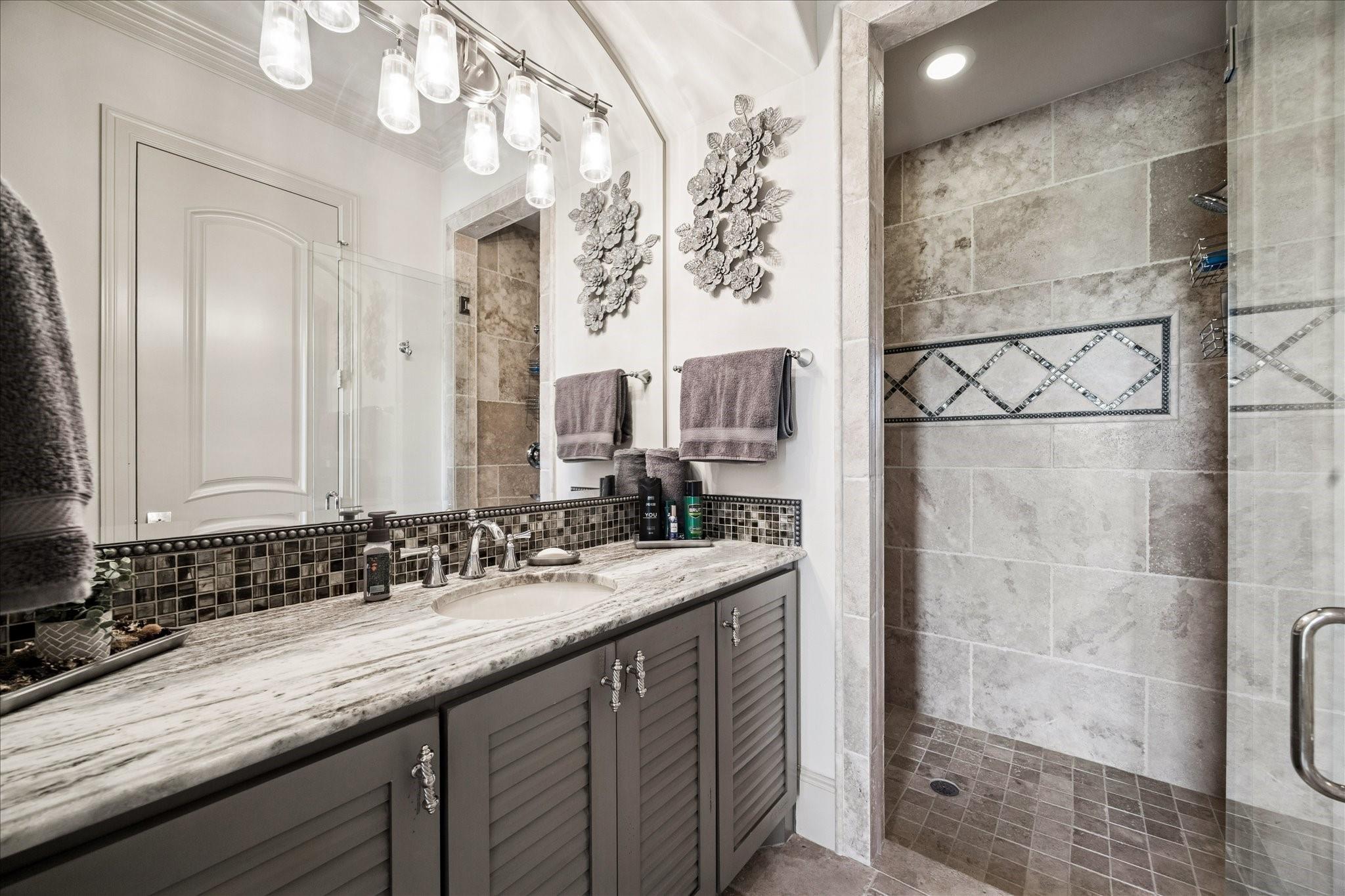 Sugar Land, Texas, 77479, United States, 5 Bedrooms Bedrooms, ,6 BathroomsBathrooms,Residential,Active,2023413