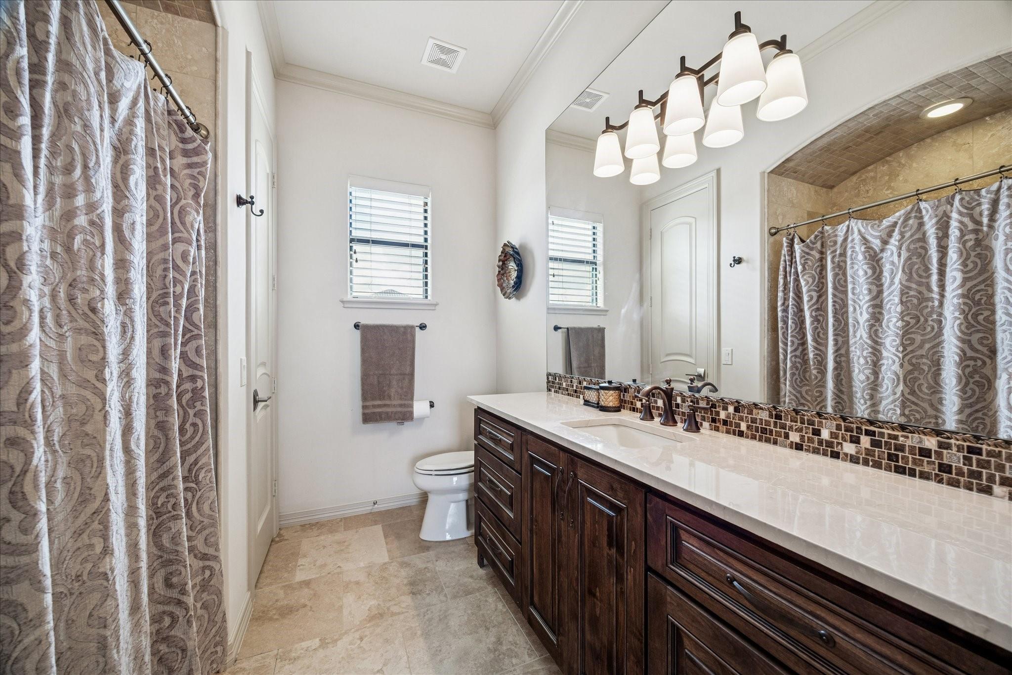 Sugar Land, Texas, 77479, United States, 5 Bedrooms Bedrooms, ,6 BathroomsBathrooms,Residential,Active,2023413