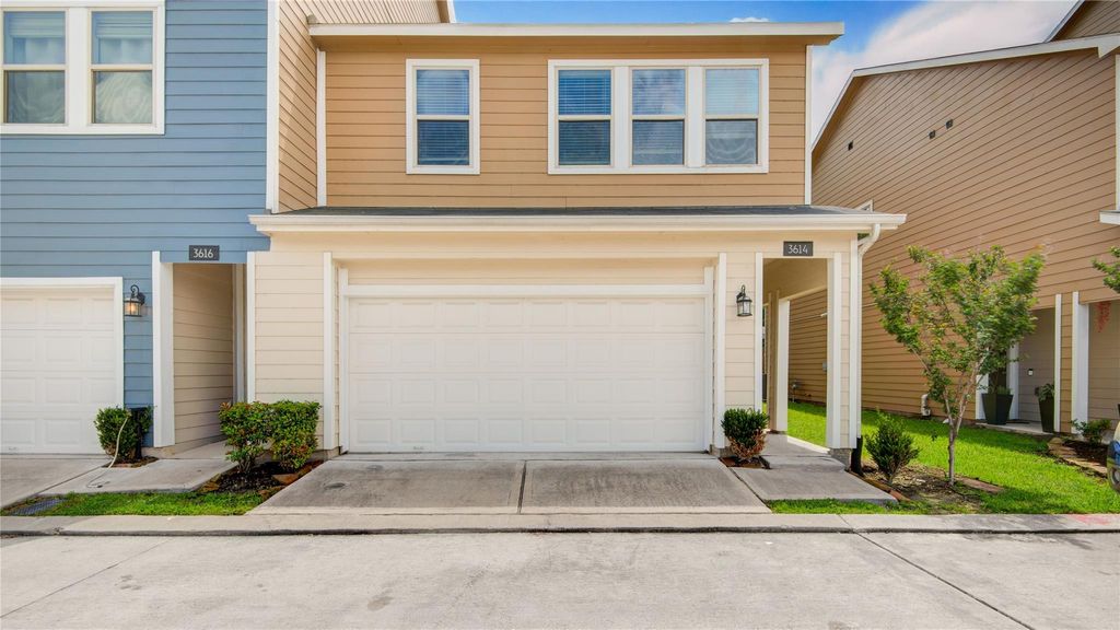 Photo of 3614 Vista Pointe Drive, Pasadena, TX 77504 (MLS # 10847790)