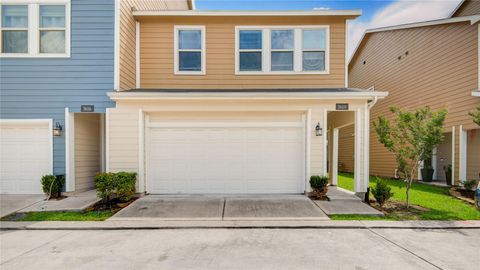 Photo of 3614 Vista Pointe Drive, Pasadena, TX 77504 (MLS # 10847790)