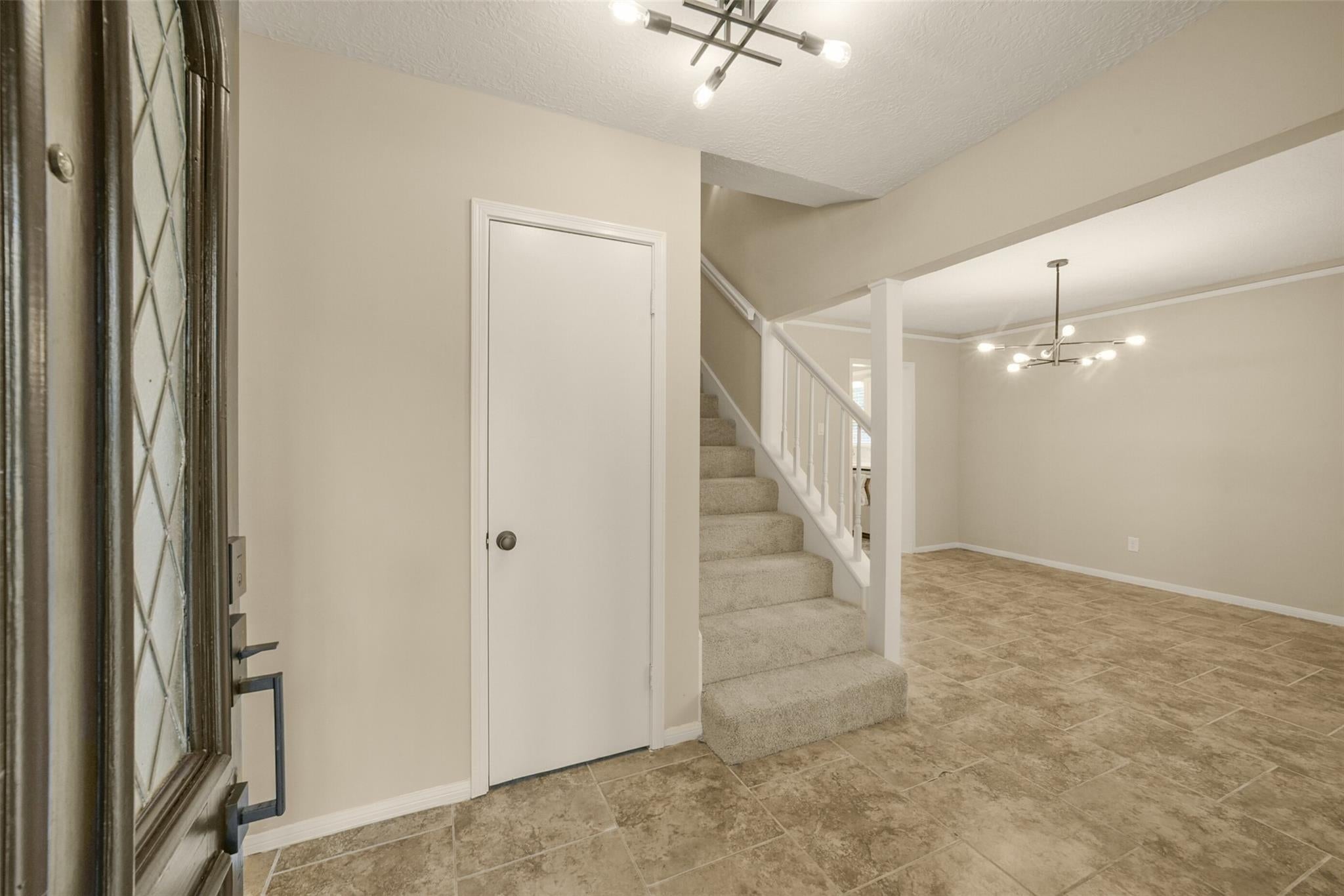 7911 Friars Court Lane
