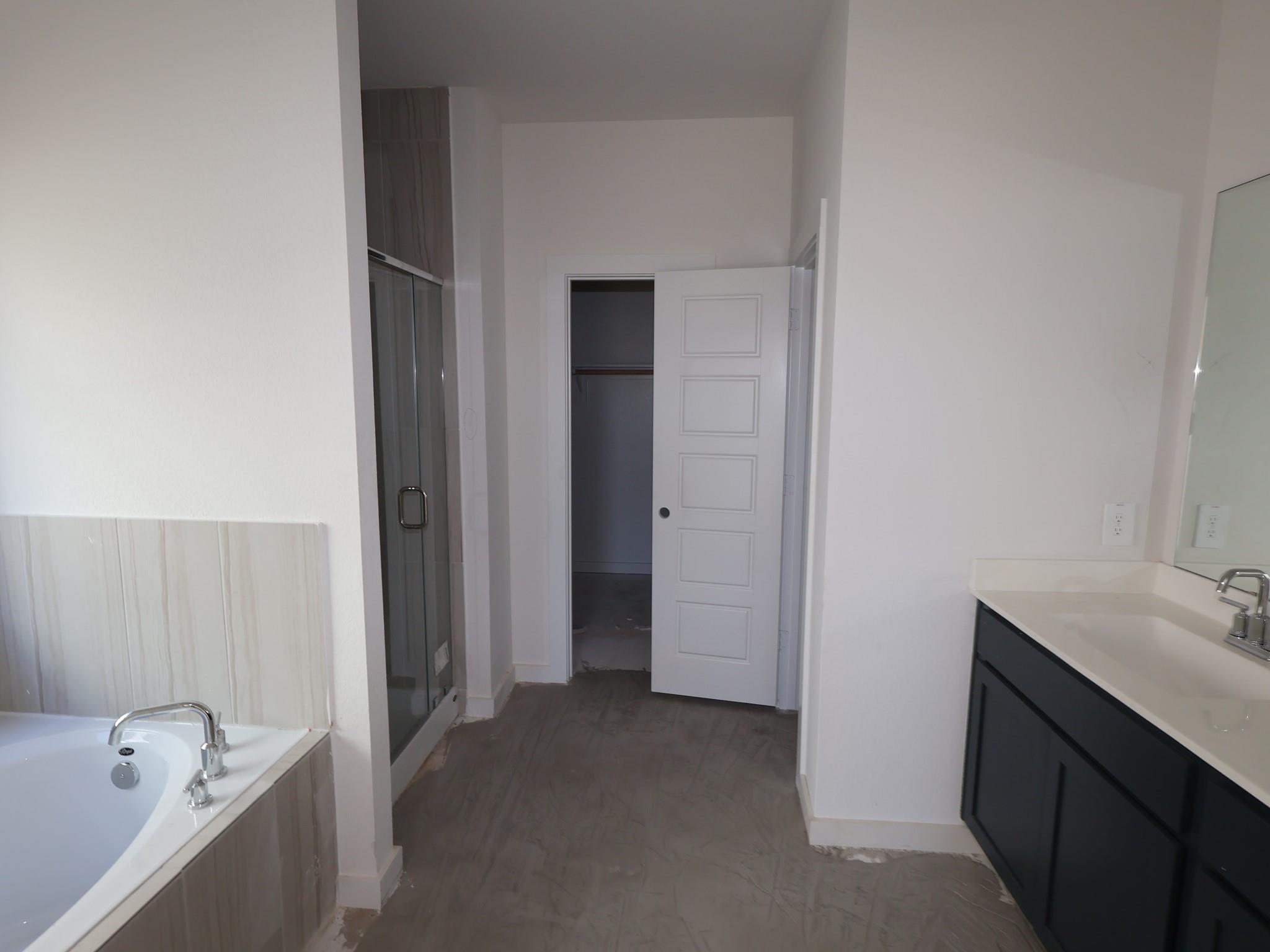 978 Garden Path Drive