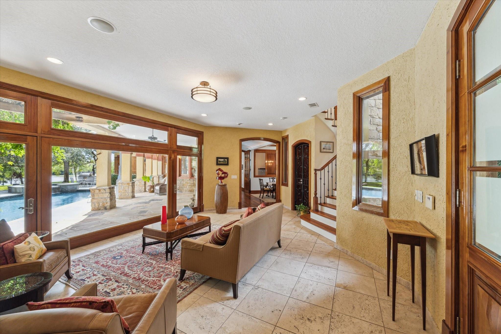 919 Saint Elmos Court