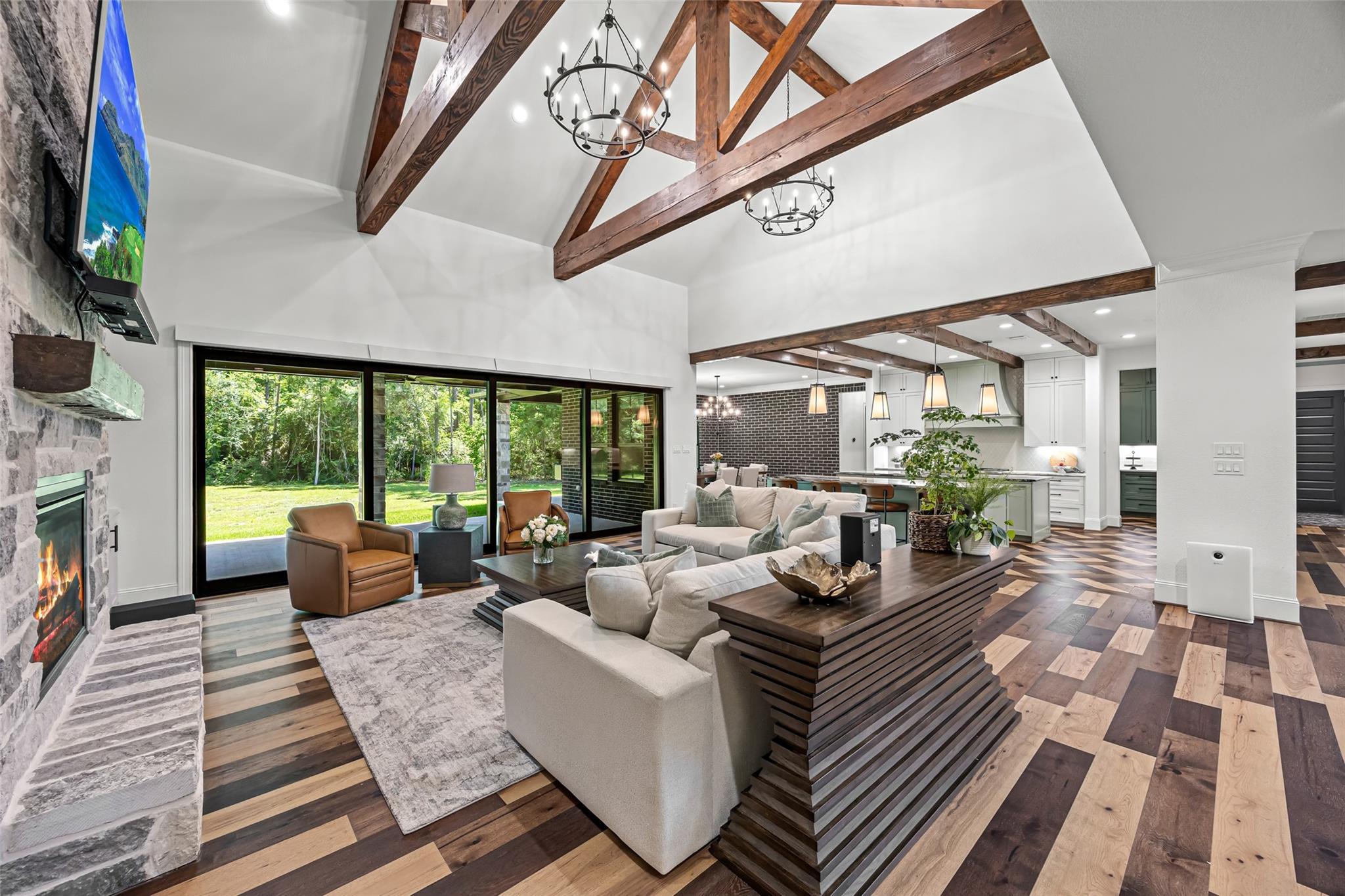 19314 Chateau Ridge Court